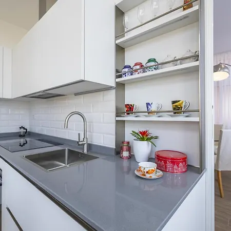 Apartment Luminoso Con Terrazzo A La Storta Rom