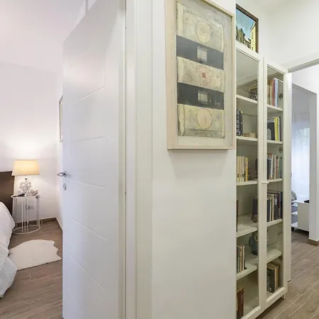 Luminoso Con Terrazzo A La Storta Rom