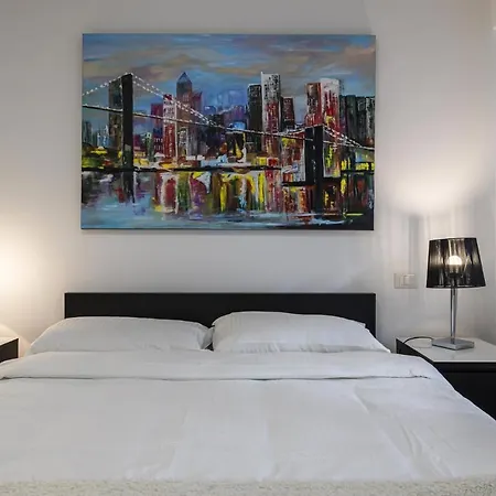 Luminoso Con Terrazzo A La Storta Apartment *